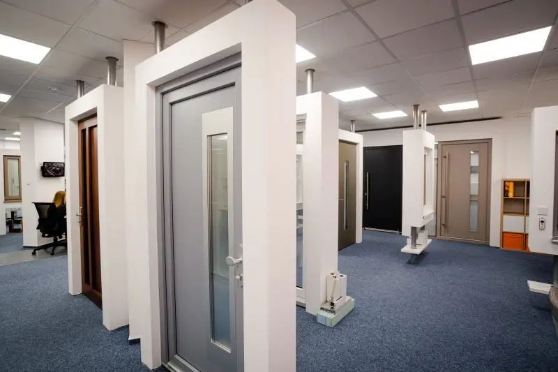 Showroom obrazem Showroom obrazem